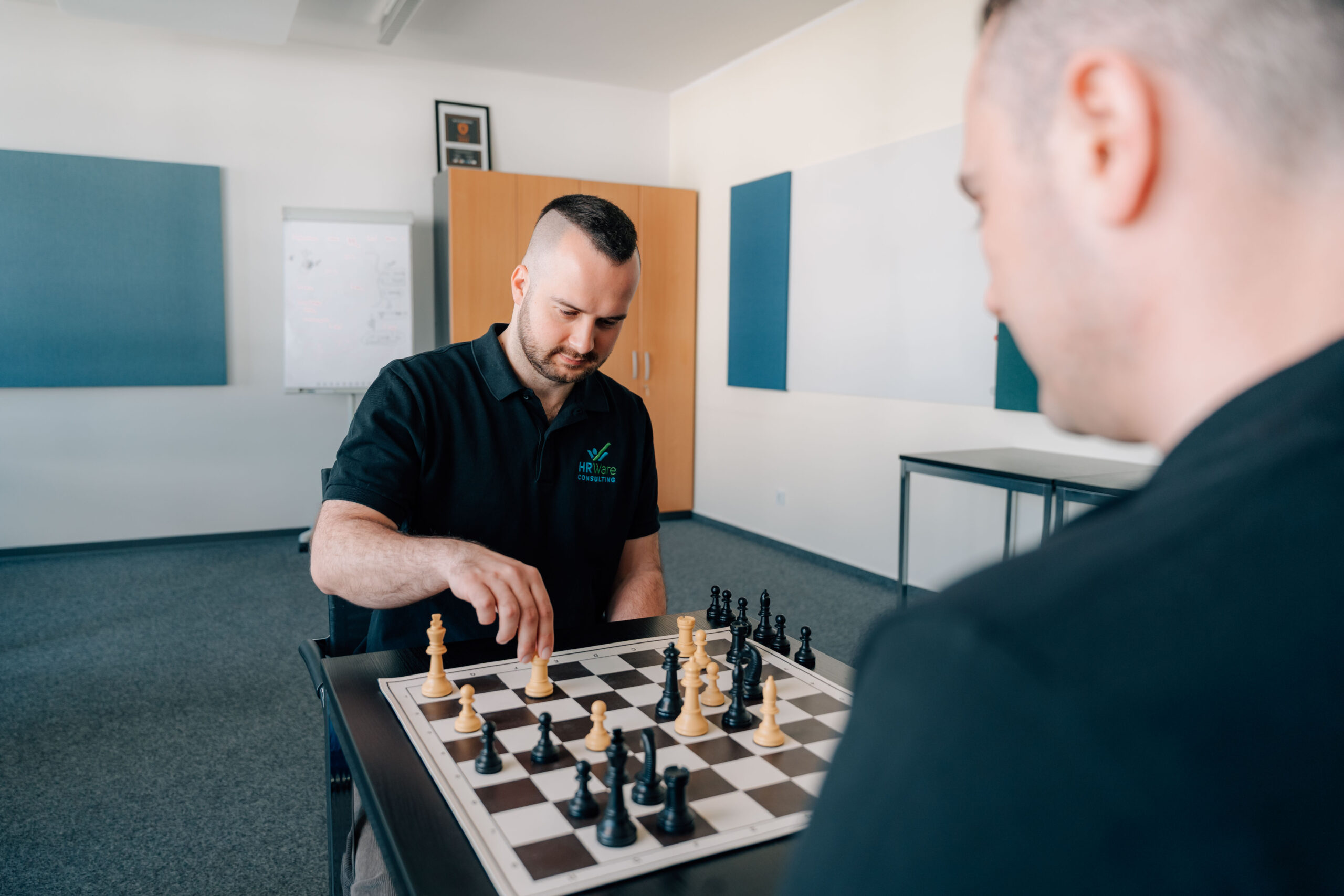 HRWare Imagebilder 10 scaled